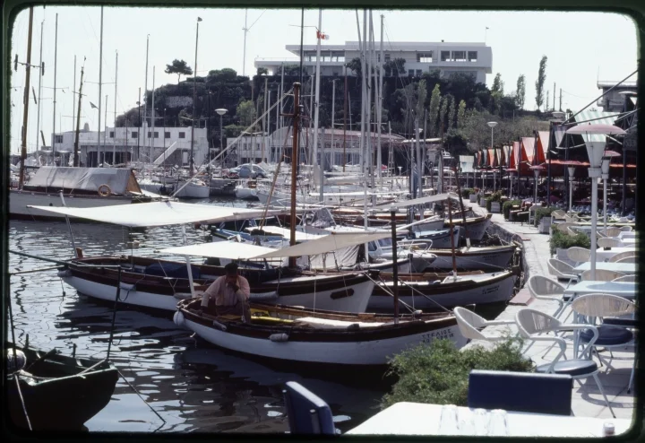 1228 Restaurant Next to Busy Dock.jpg