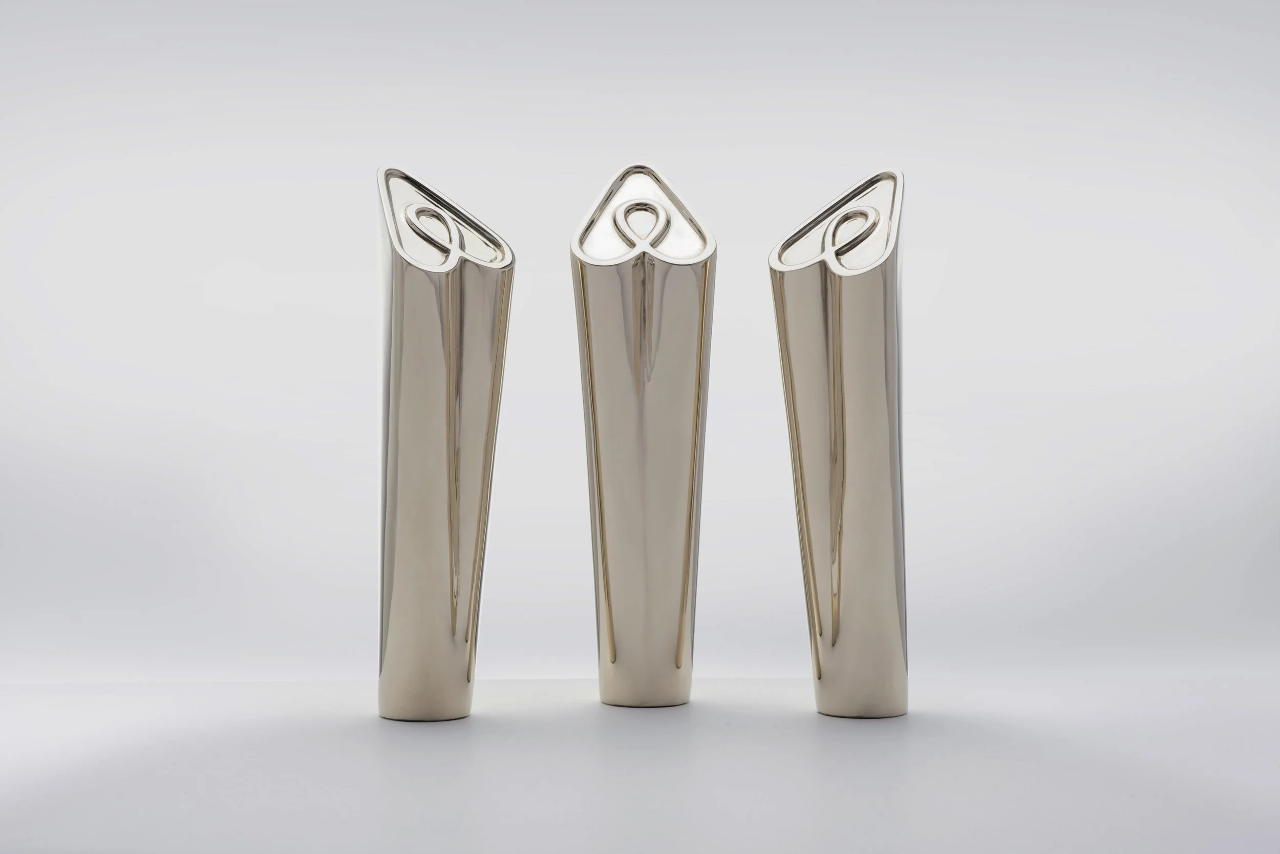 AirBnB_awards161117-082_alt_light_final_bk.jpg