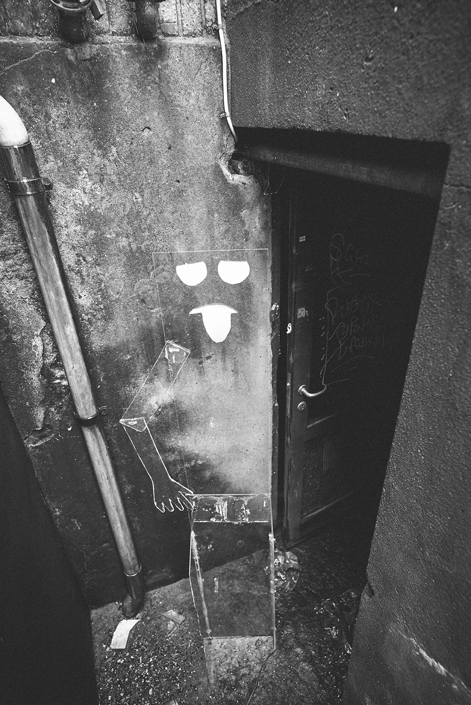L1001903 2.jpg