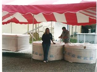 TENT SALE Kari & Rodney (Viking Spa Rep) 2001