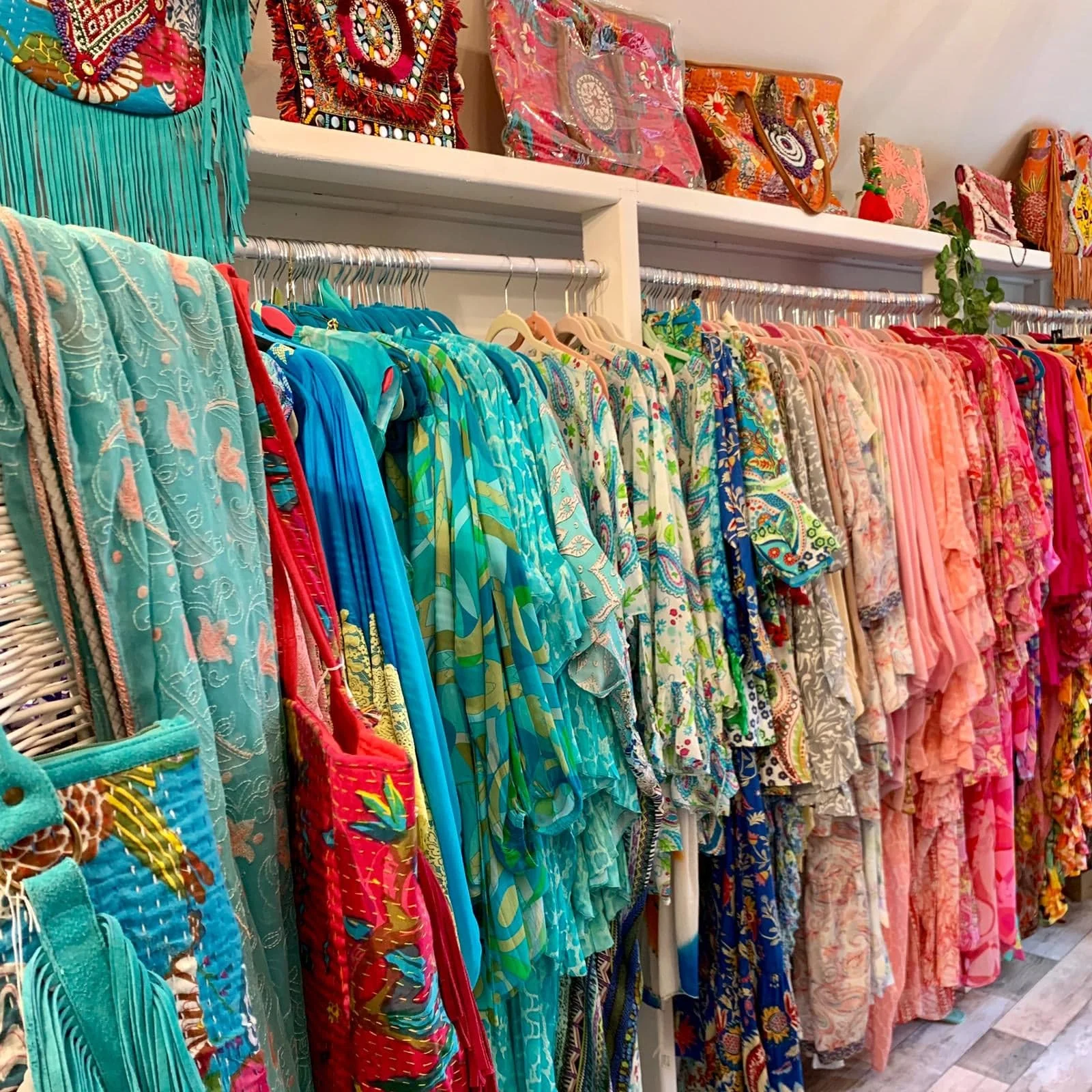 beautiful kaftans online