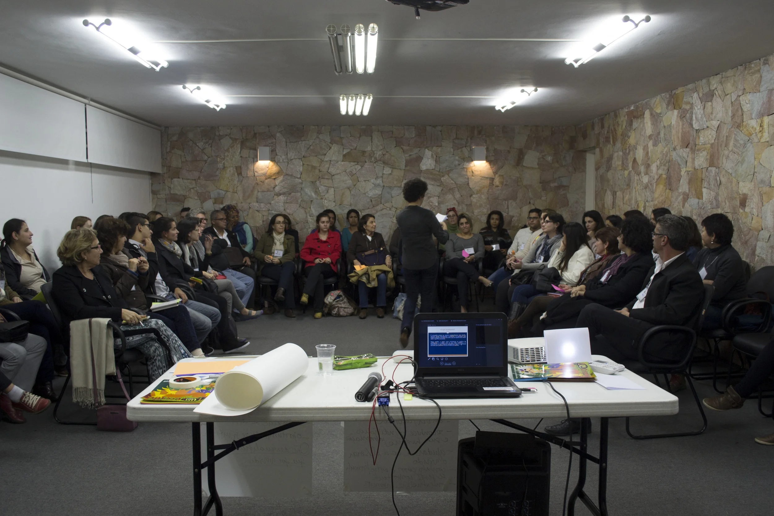 Capacitação: "ampliando o olhar sobre as famílias das crianças e adolescentes"