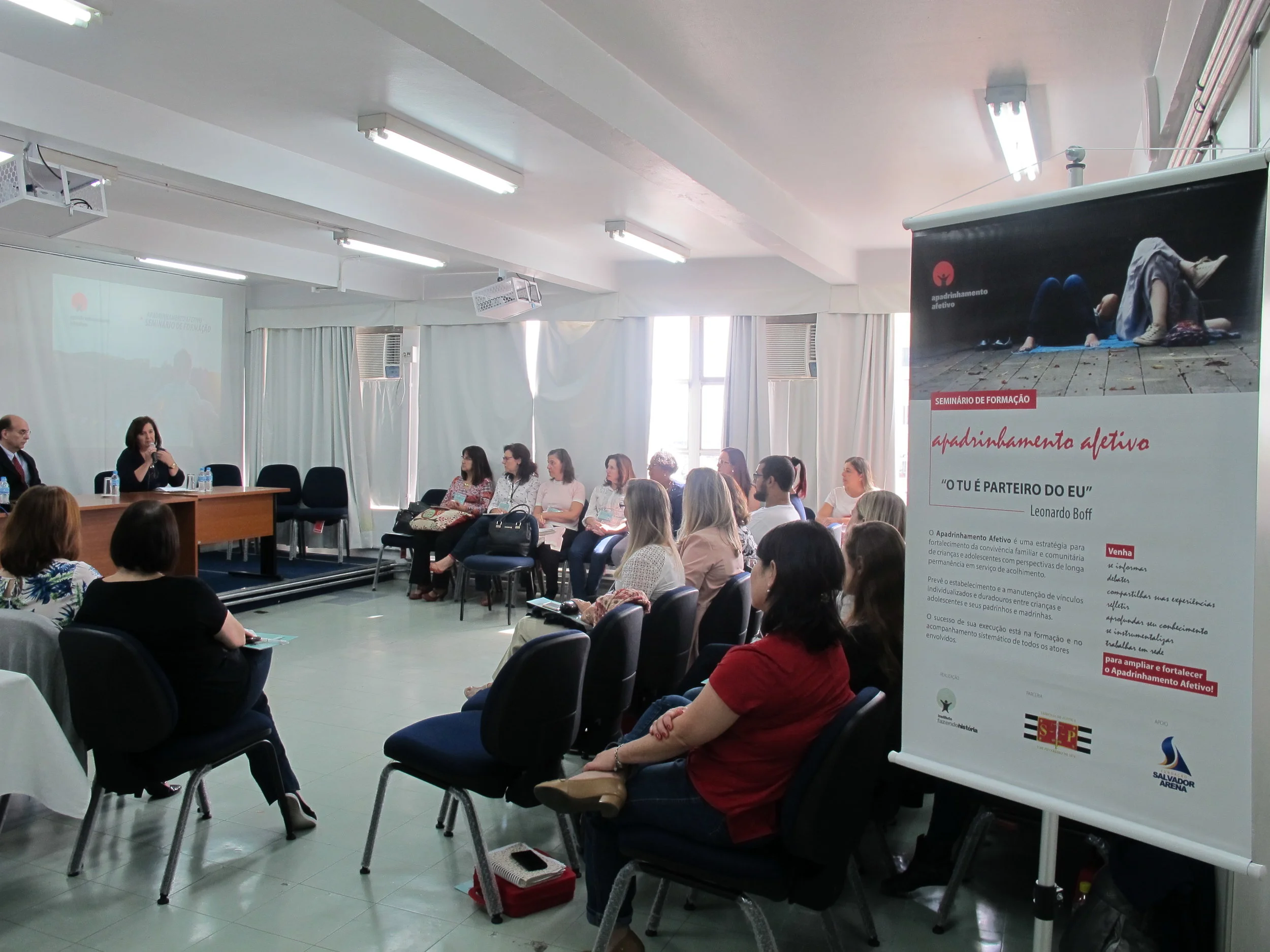  Serviços de acolhimento de São Paulo debatem Apadrinhamento Afetivo como forma de fortalecer convivência familiar e comunitária 