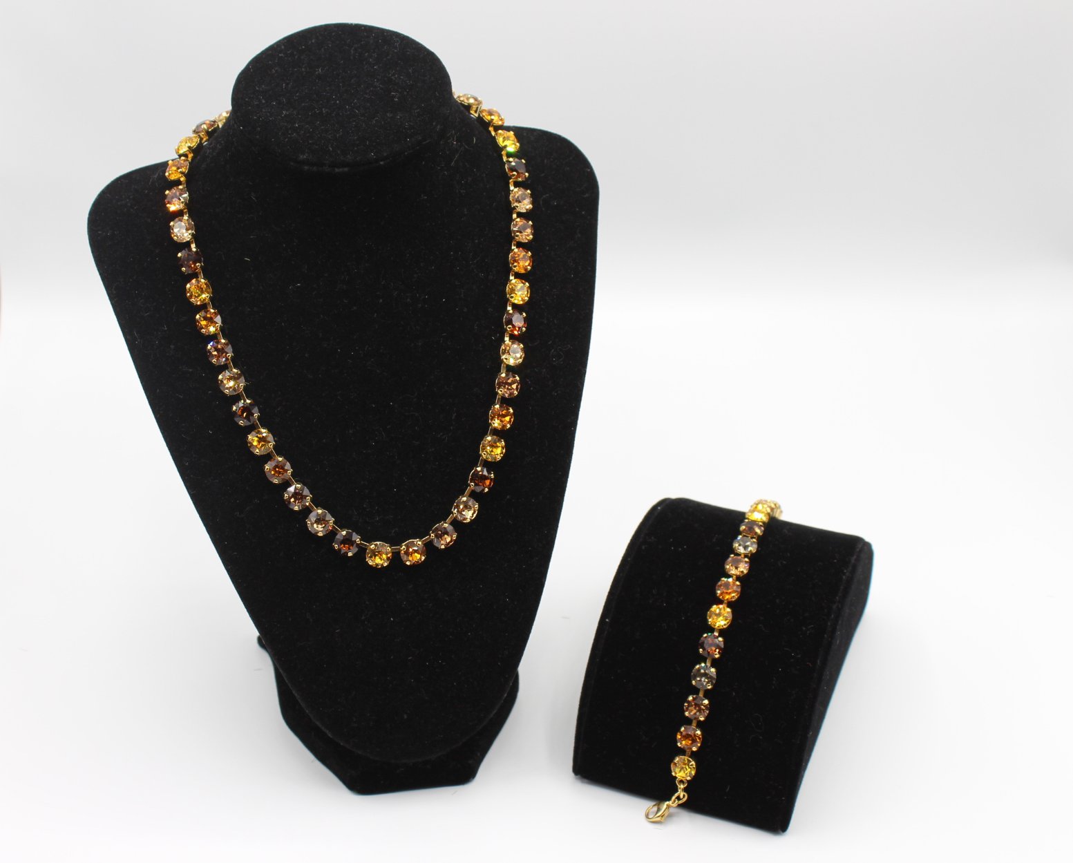 #12-Jewelries.jpg