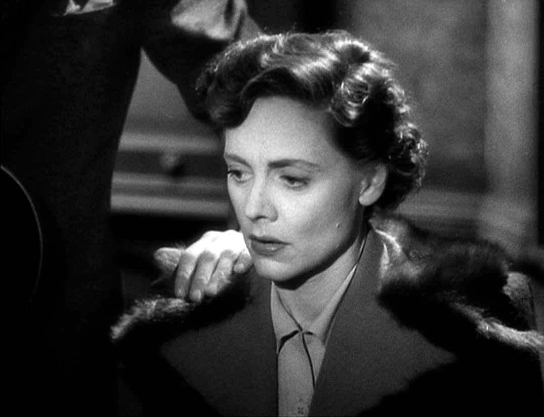 Celia Johnson starring in In Which We Serve ( 1942) 