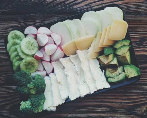 ENCOURAGING KIDS TO MAKE THE 'PERFECT' SNACK