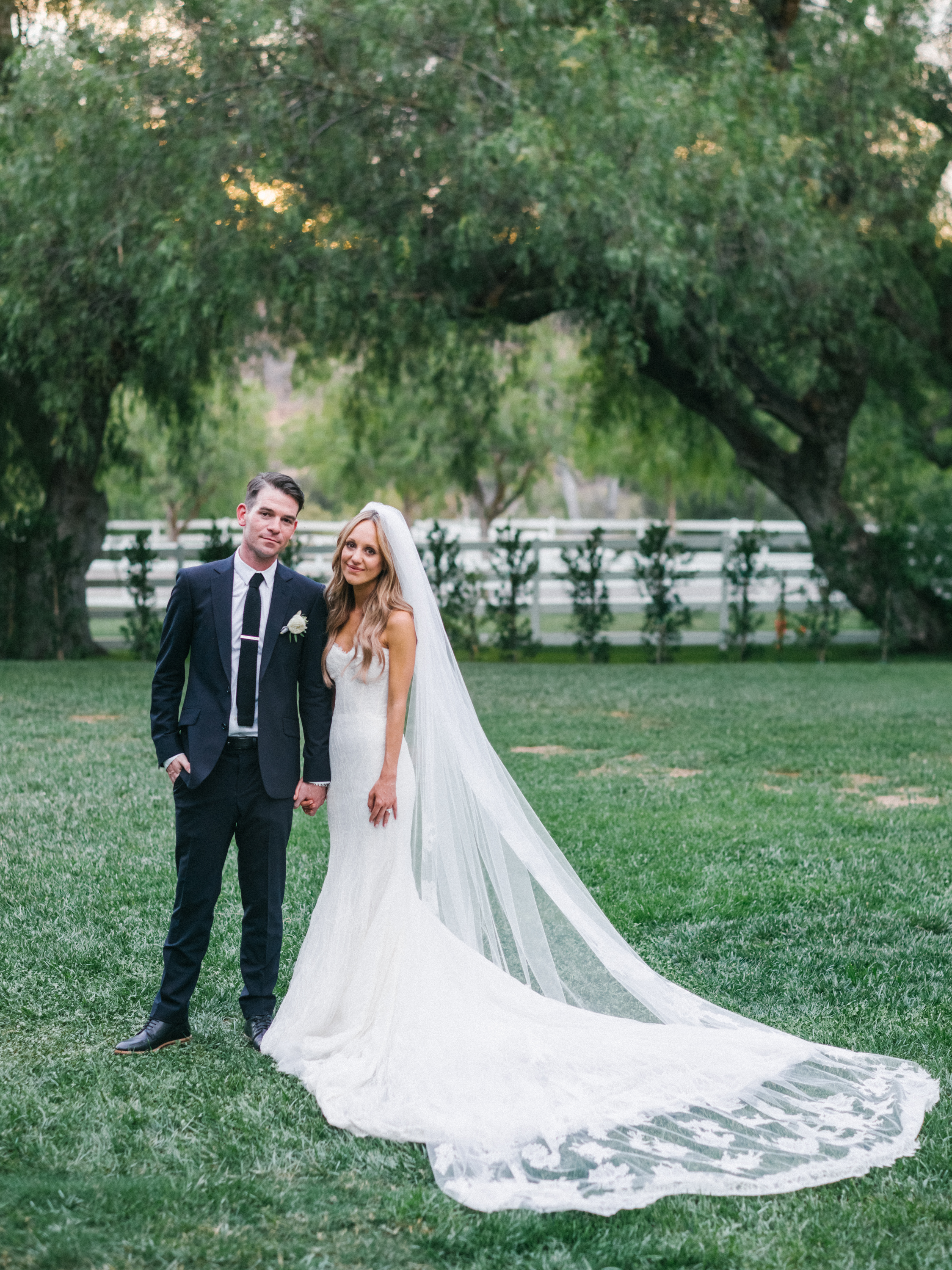 047 B&G post ceremony 3.jpg