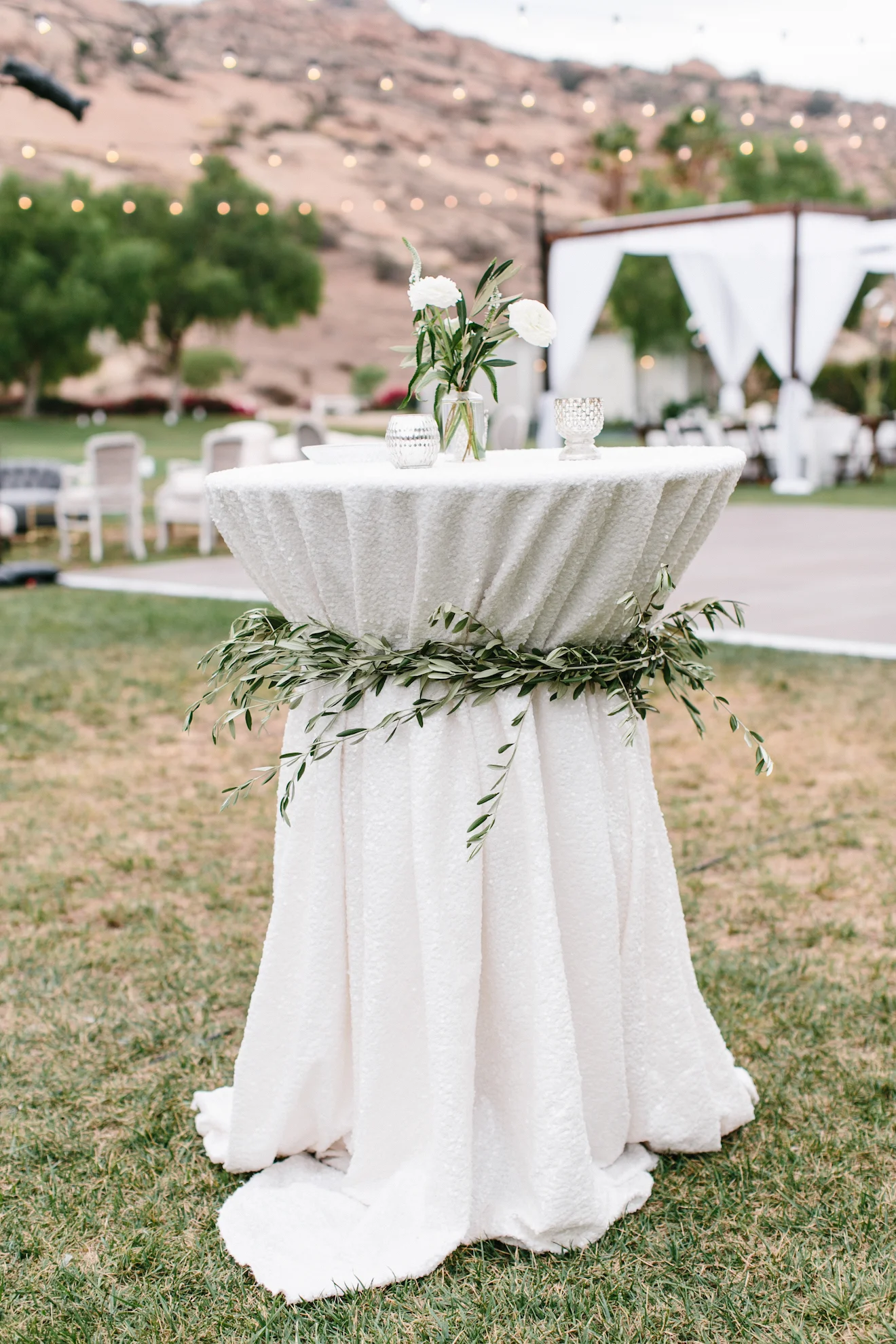 070 Reception Cocktail Table.jpg