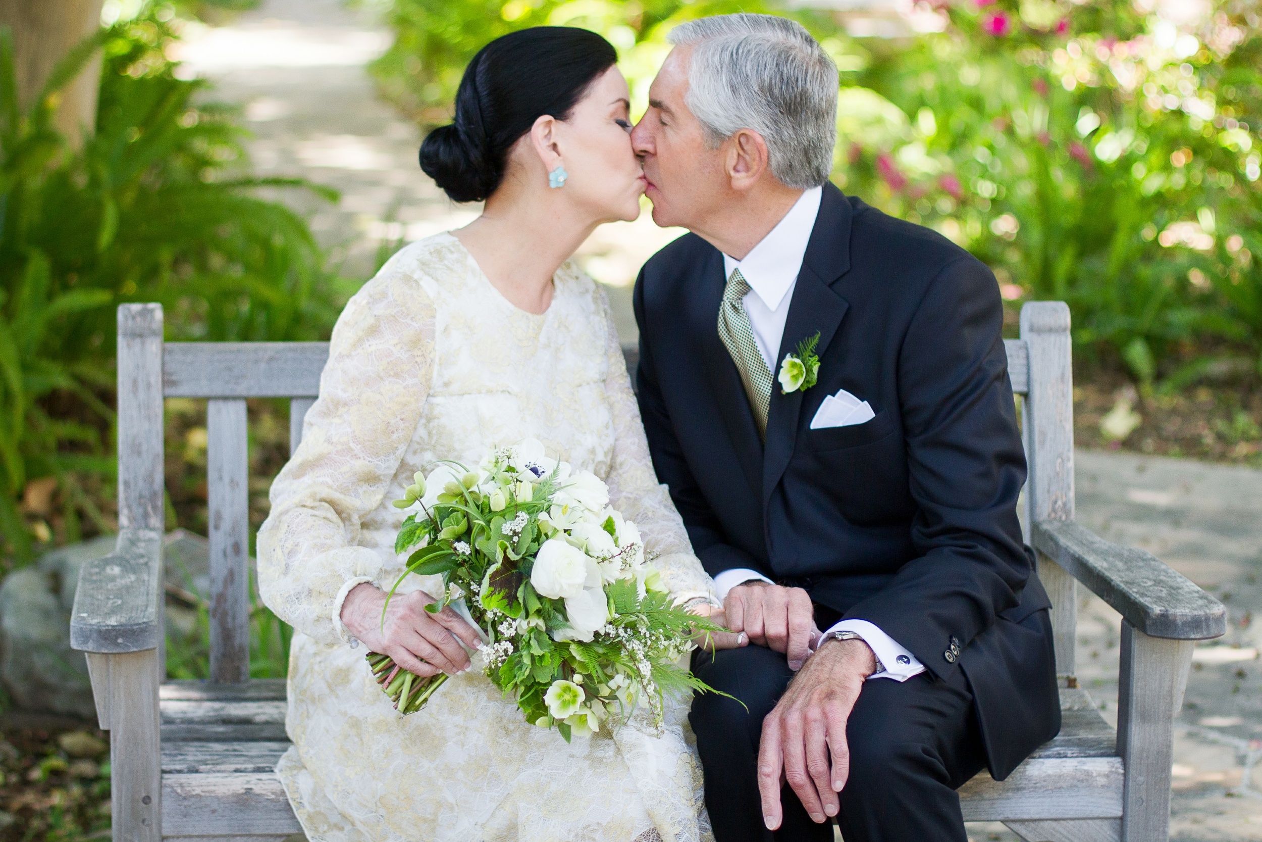 012 - bride & groom kissing.jpg