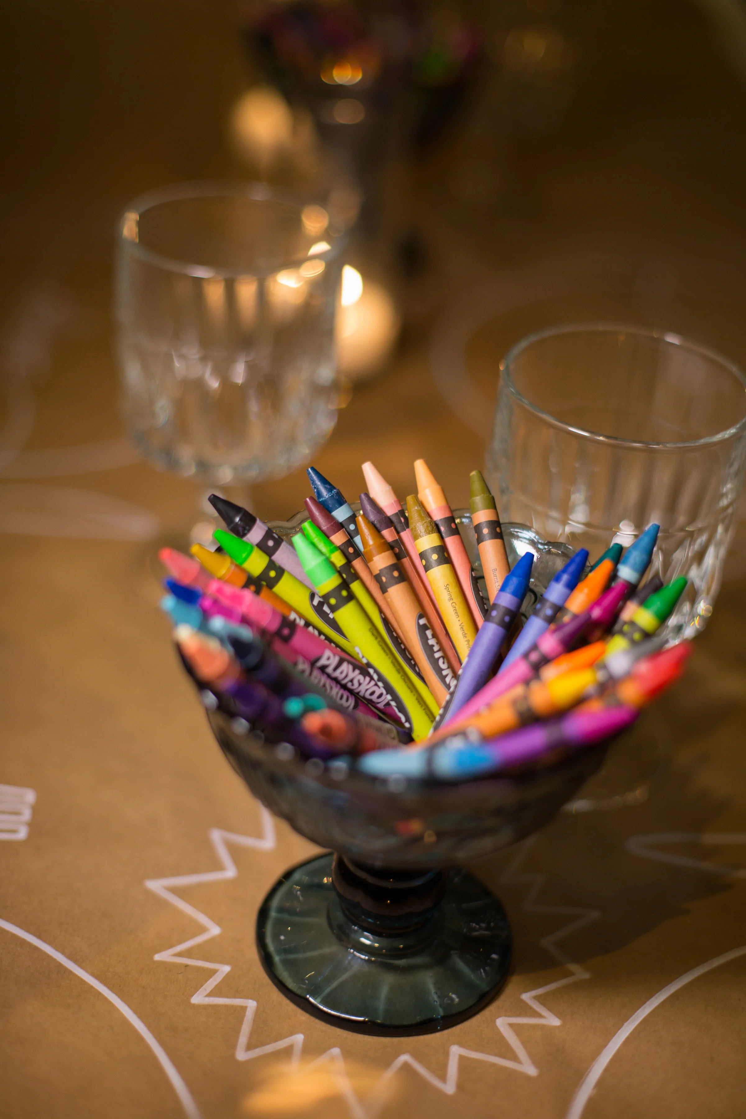 056 - kids table.jpg