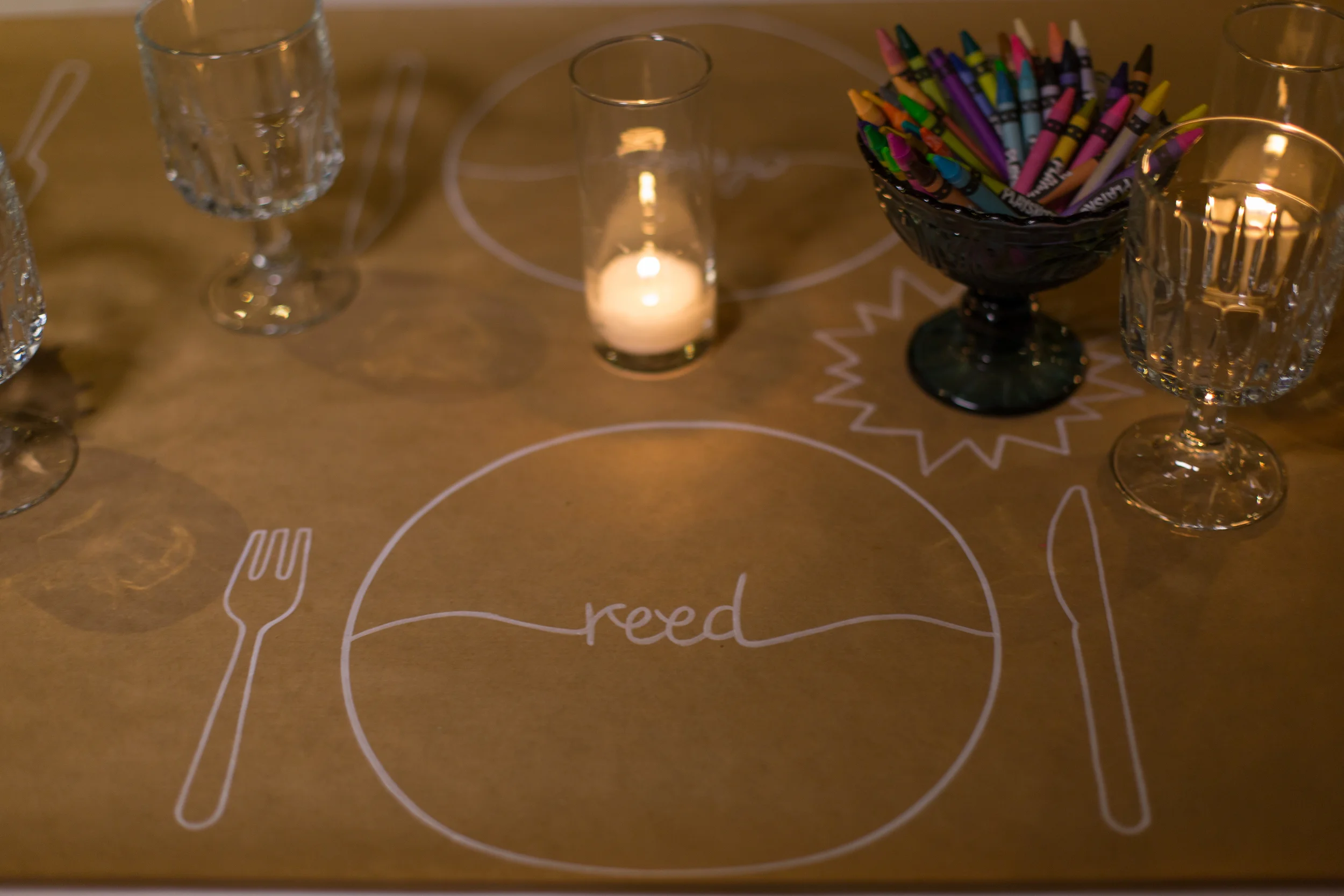 057 - kids table.jpg