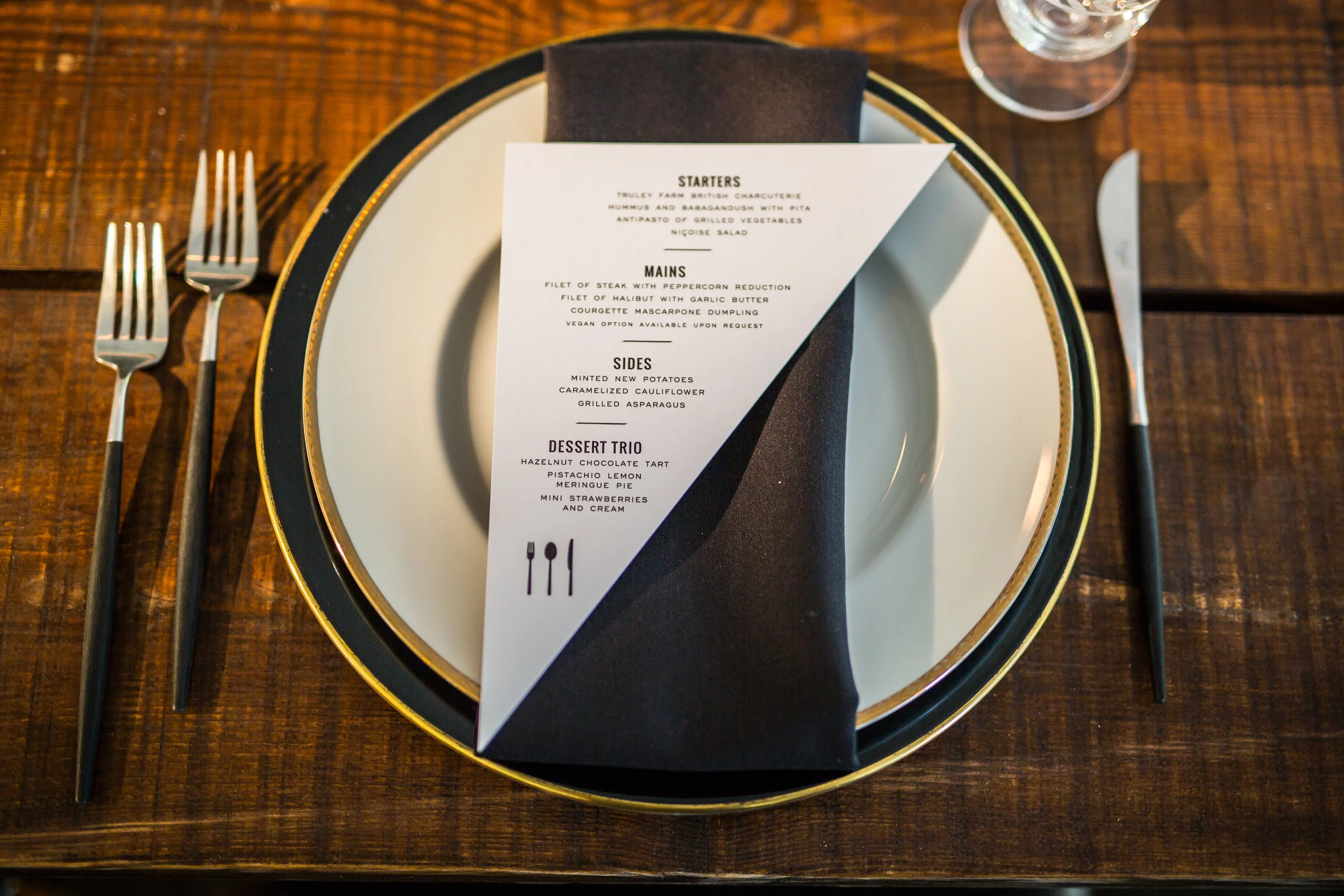 054 Dinner Table Setting.jpg