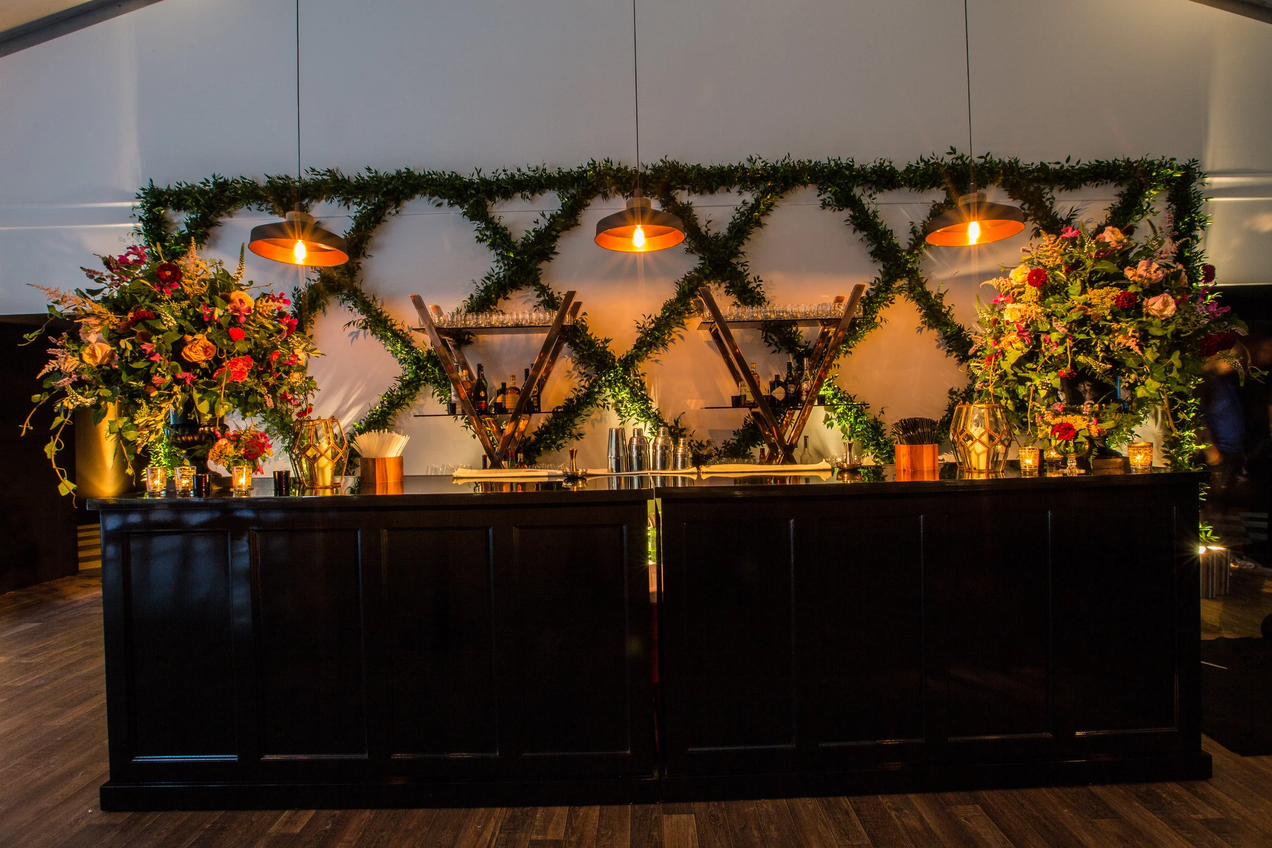 065 Dinner Bar 2.jpg