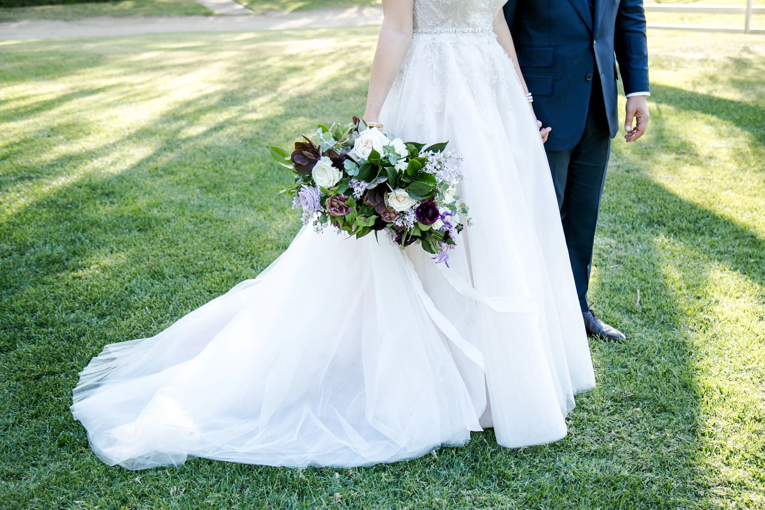 17 First look bouquet.jpg