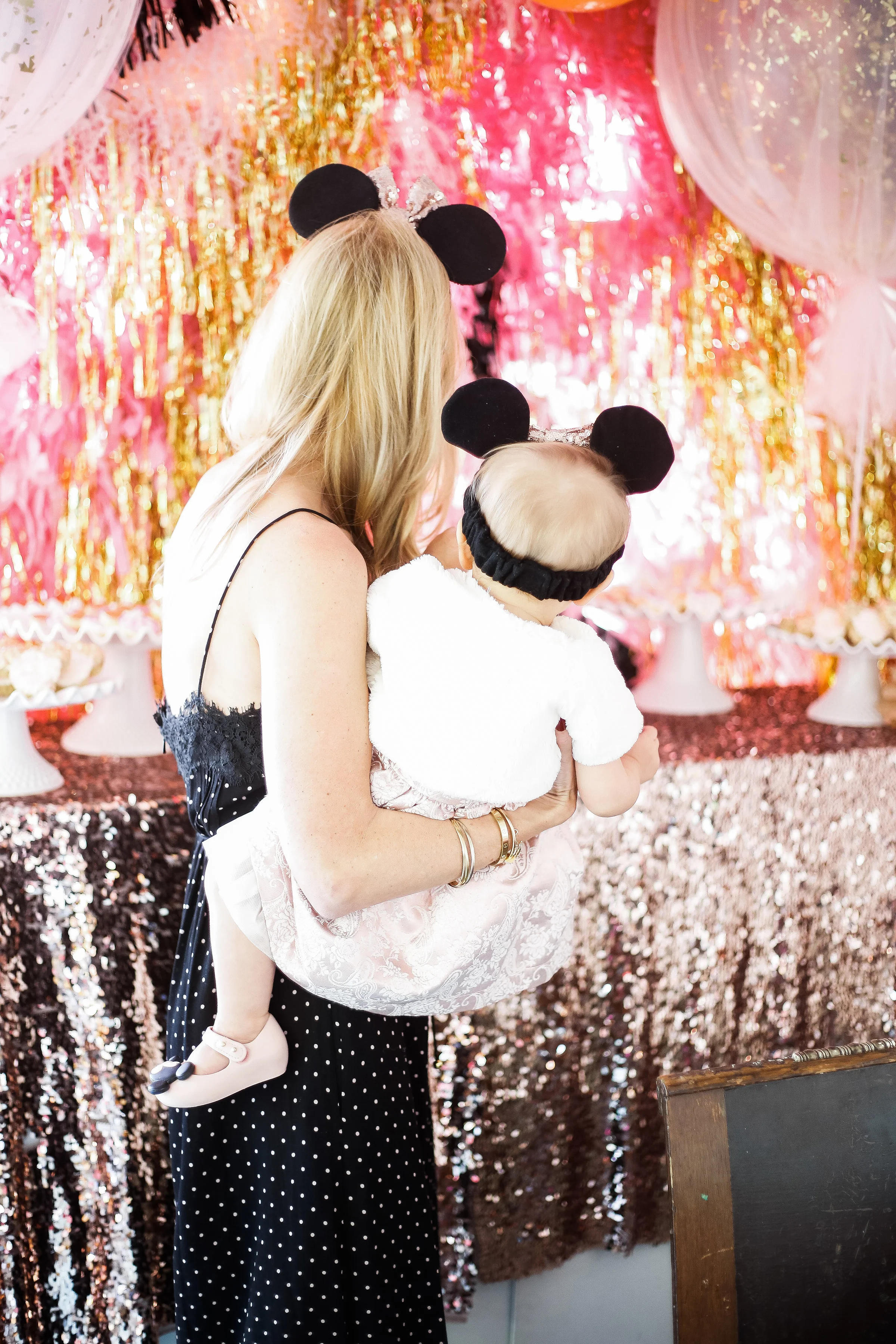 Margaux's_1st_Birthday_11.18.17_-33.jpg