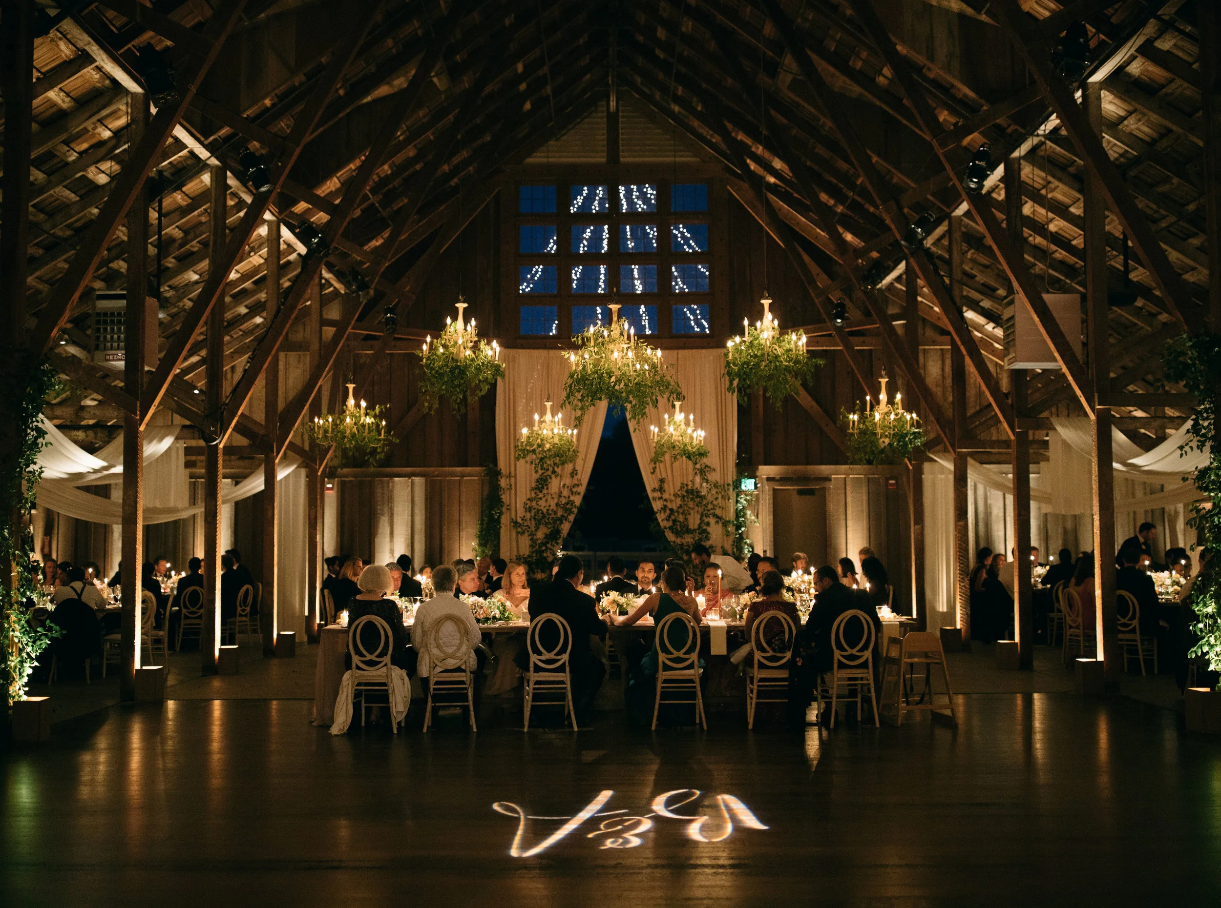 121. Romantic Barn Decor.jpg