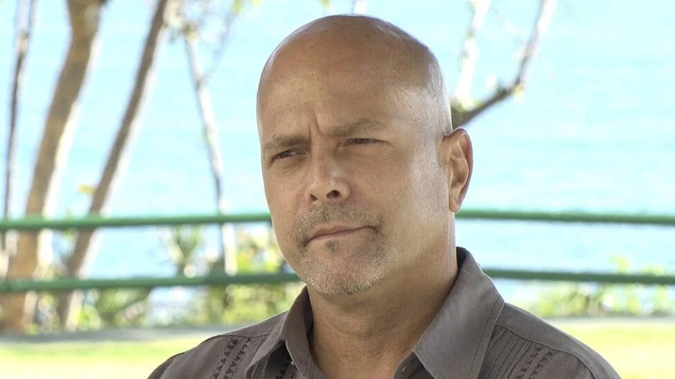 Gerardo Hernández says no prisoners are being mistreated