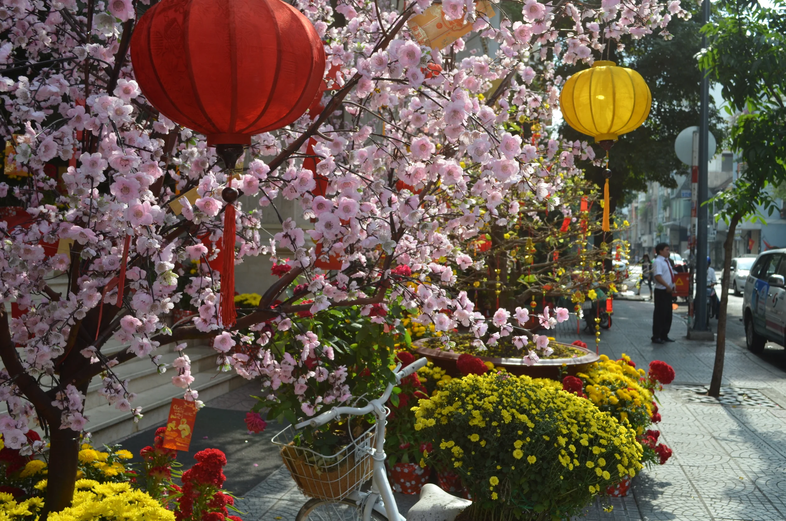 Fake Flowers in Vietnam!