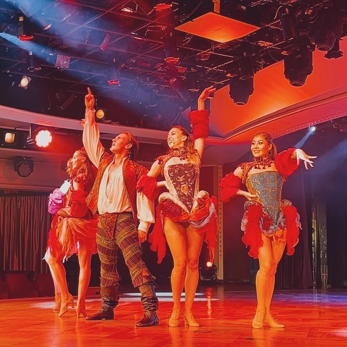 Get a glimpse of T&amp;E&rsquo;s @lachie.wilson lighting up the stage on board @crystalcruises Crystal Symphony! 🛳️ 
So great to see him touring the world, and doing what he does best! 👏🏽
#crystalcruises #crystalsymphony #tandemanagement #tandewor