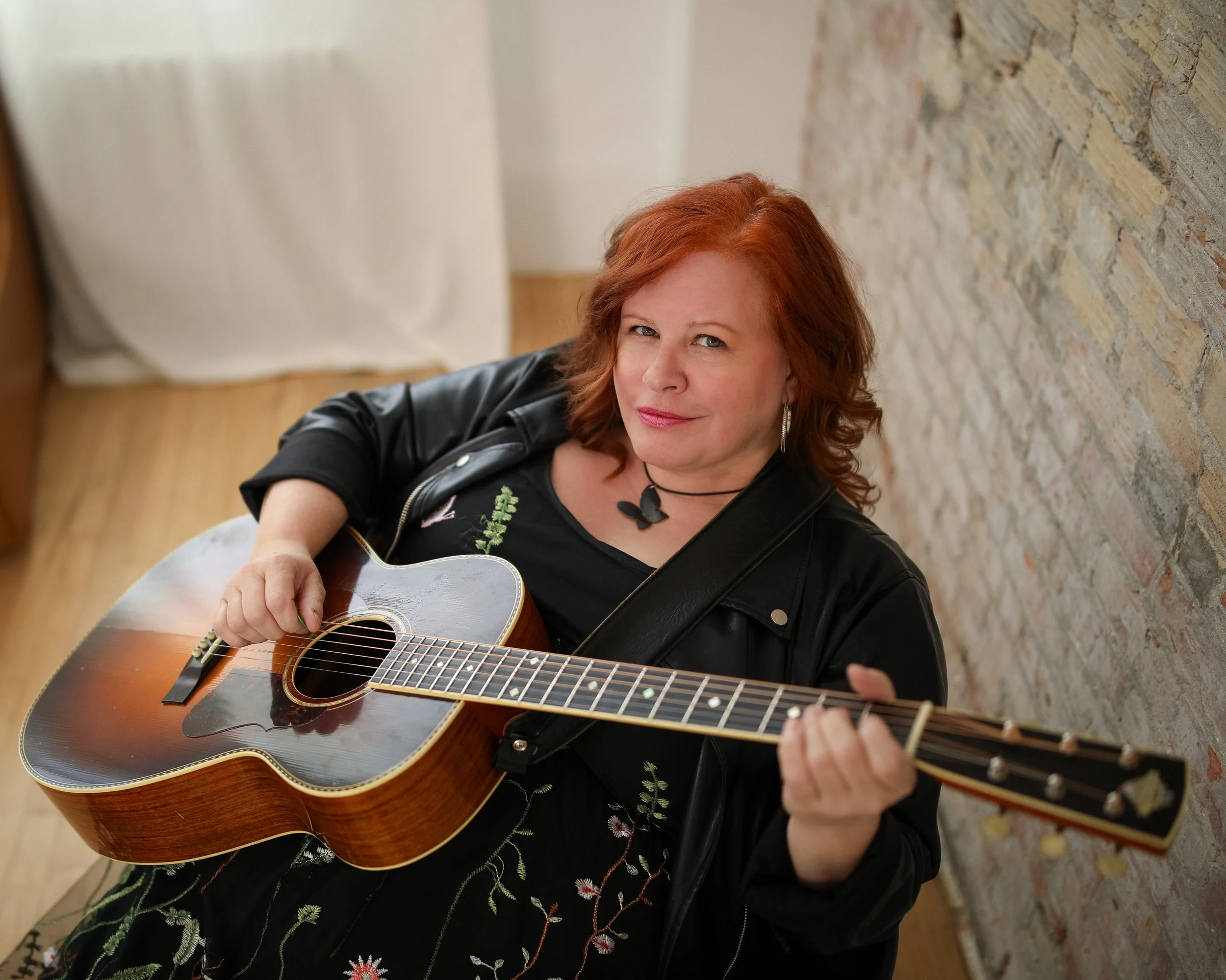 Suzie Vinnick FRI, NOV. 13 7:30pm