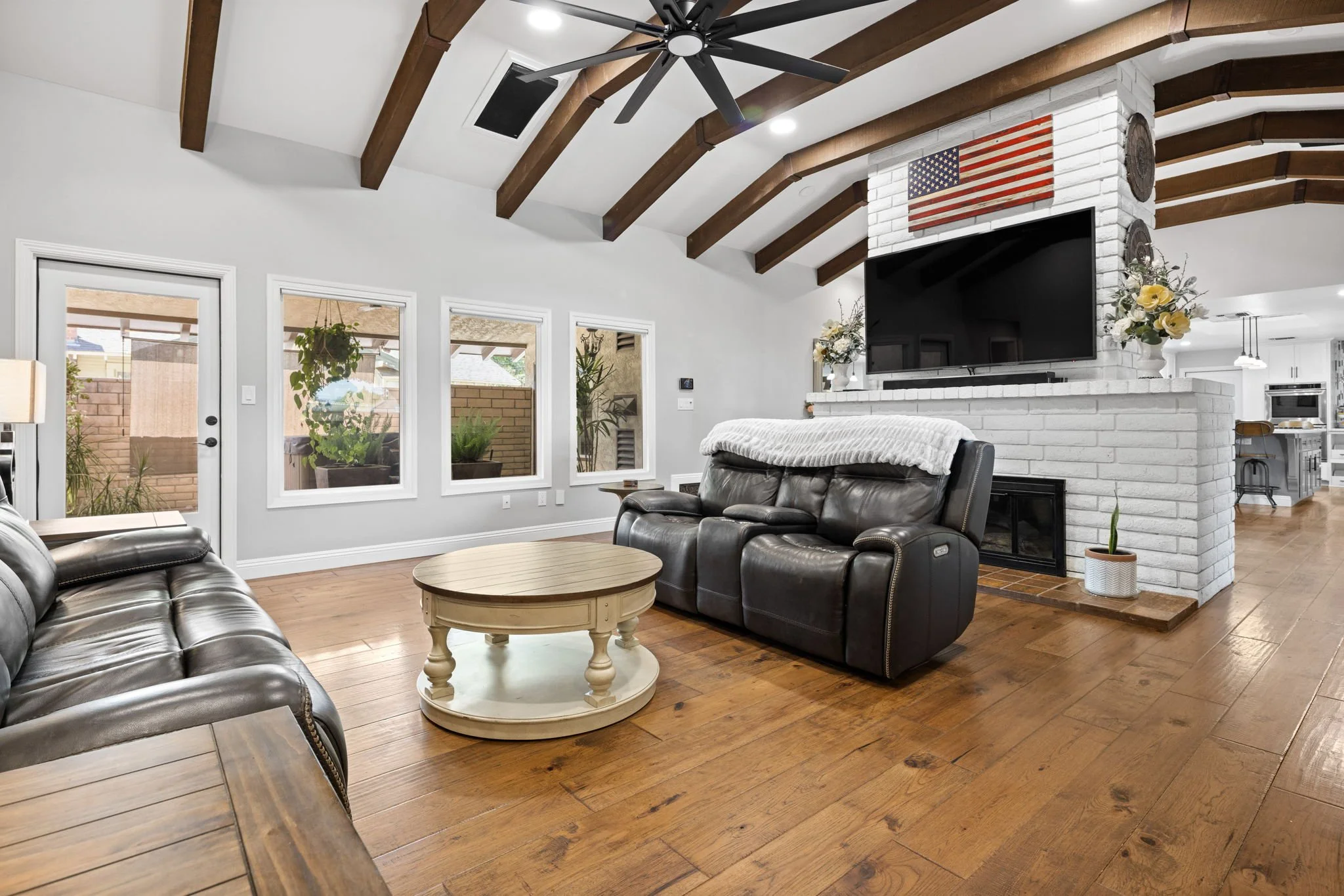 15-web-or-mls-1801-pine-st.jpg