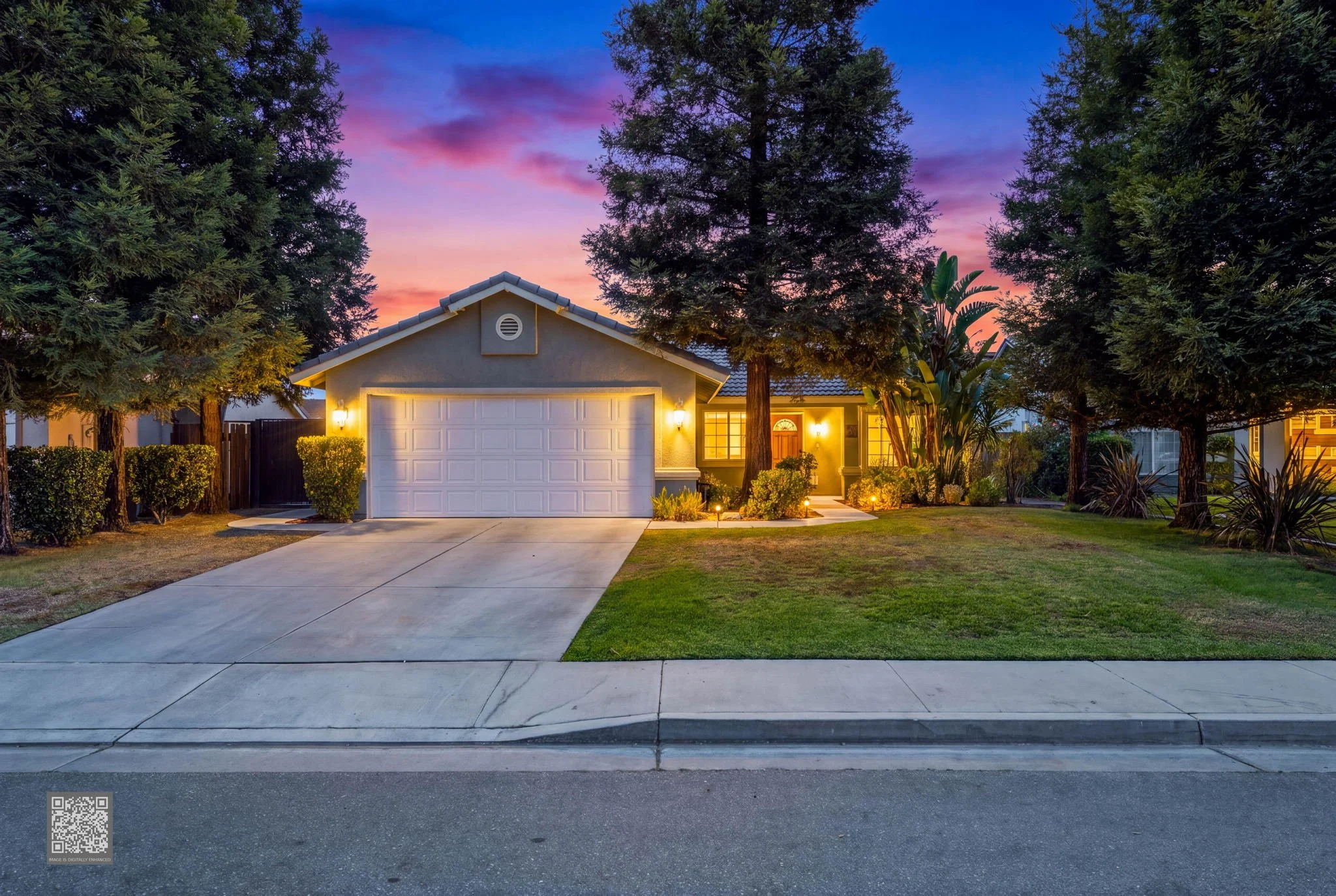1-web-or-mls-9005-mendocino-dr.jpg