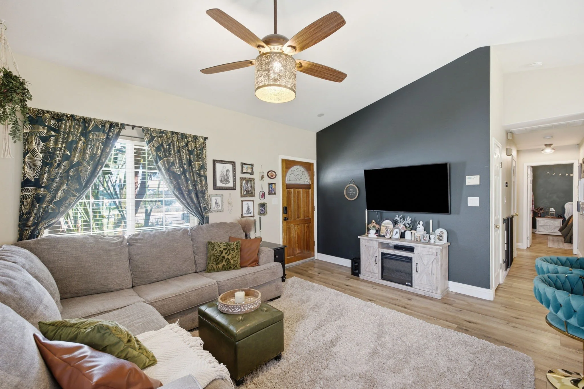 11-web-or-mls-9005-mendocino-dr.jpg
