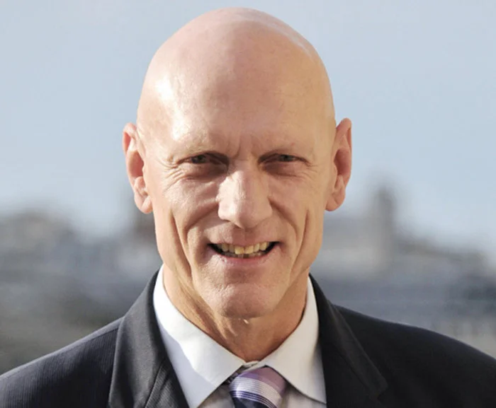 Hon. Peter Garrett AM MP