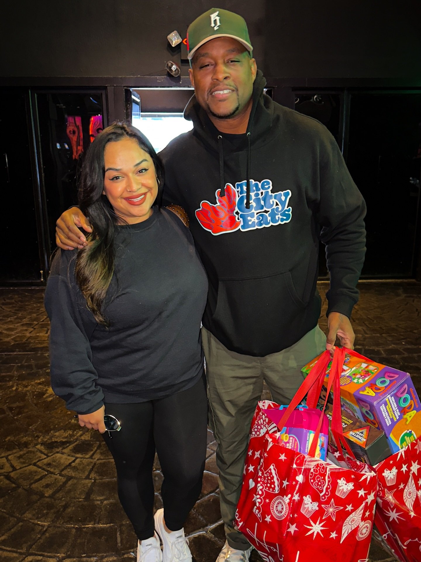 If our communities didn&rsquo;t unite to help us provide food, clothing, hygiene products, donations, and toys, we wouldn&rsquo;t be able to achieve the incredible support we offer to families and individuals. 

Community is 🔑 
Thank you @citynights