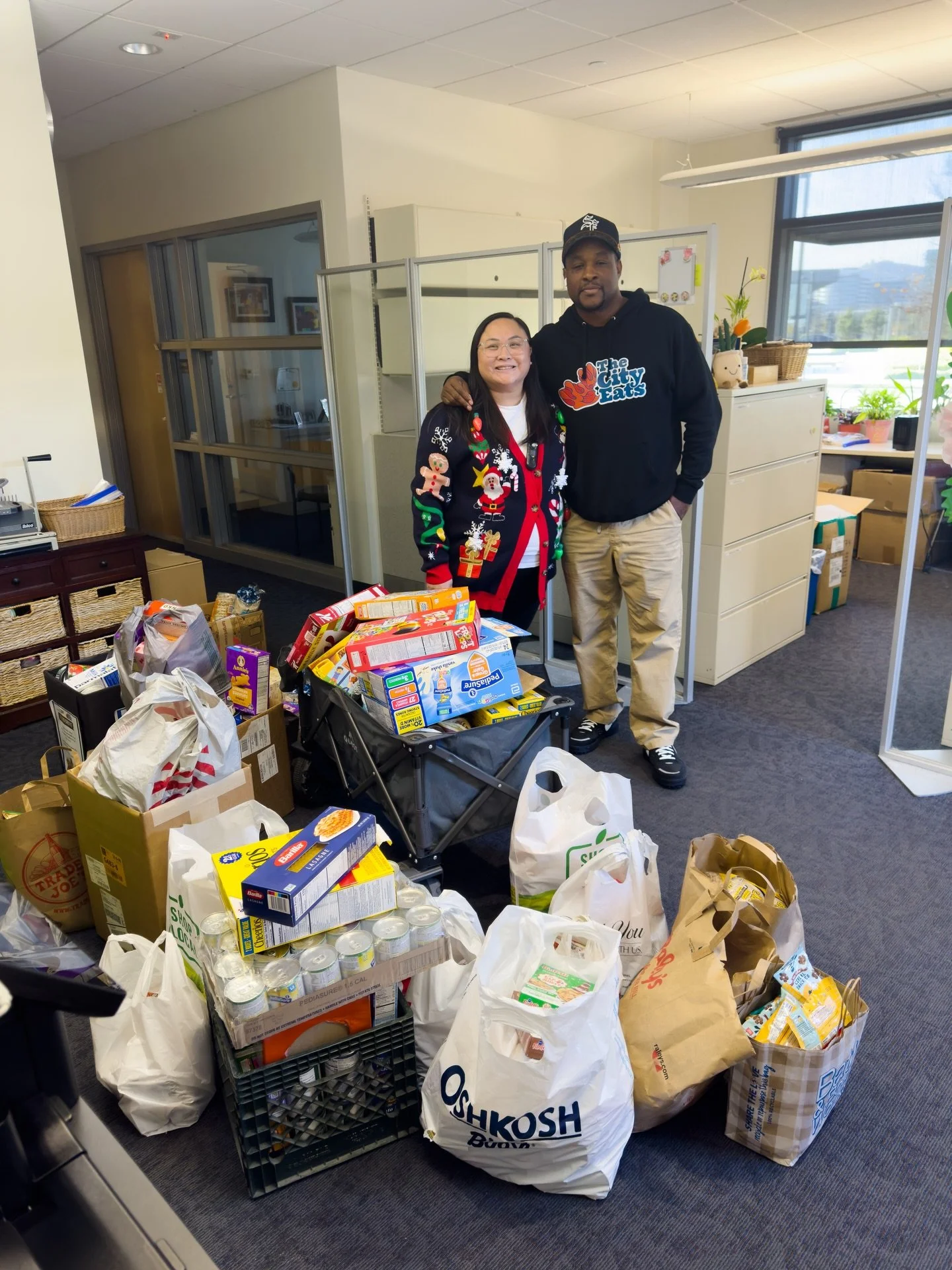 In moments of loss, community steps forward. 🤍

These donations are headed to families affected by the fire at 50 Golden Gate Avenue, neighbors supporting neighbors when it matters most.

Thank you to everyone who gave and showed up. We stand with t