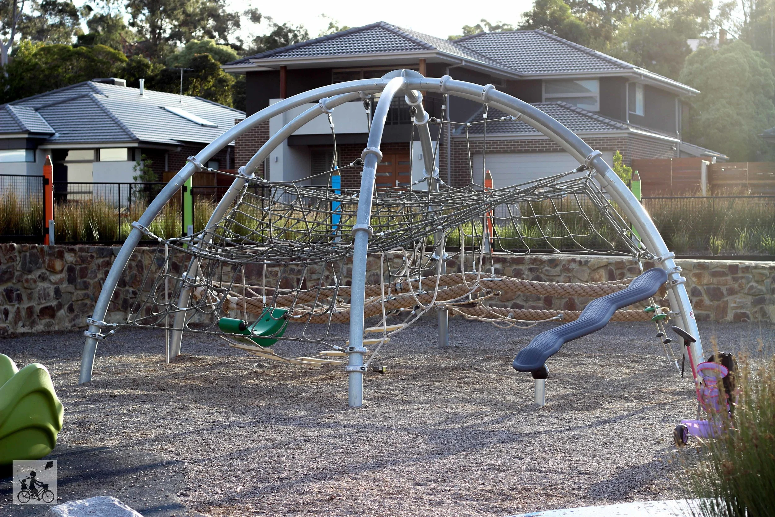cloverlea estate playground, chirnside park — mamma knows east