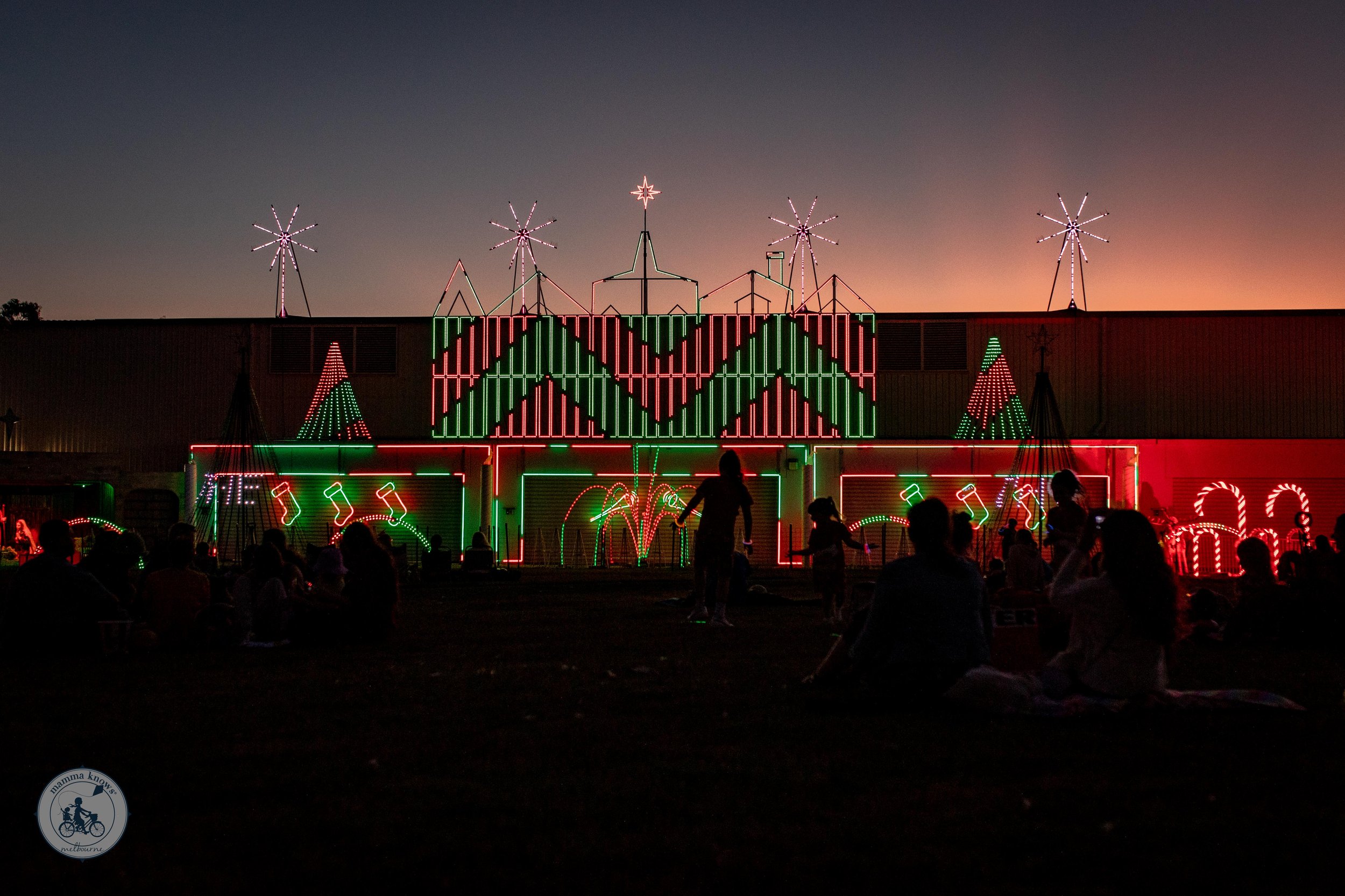 Copyright Mamma Knows East - LMC Lights at oxley, Chirnside Park 2024-1651.jpg