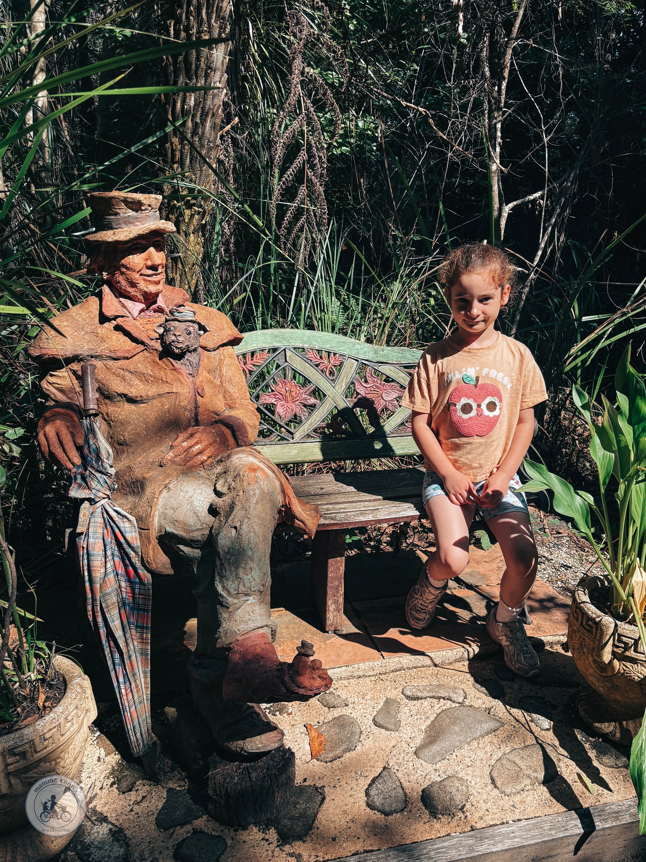 Mamma Knows East - Bruno's Art and Sculpture Garden, Marysville