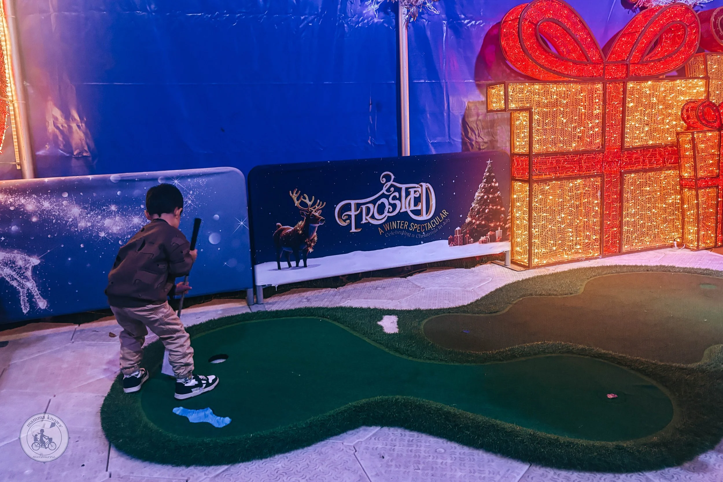 copyright mamma knows east - Frosted A Winter Spectacular, Narre Warren