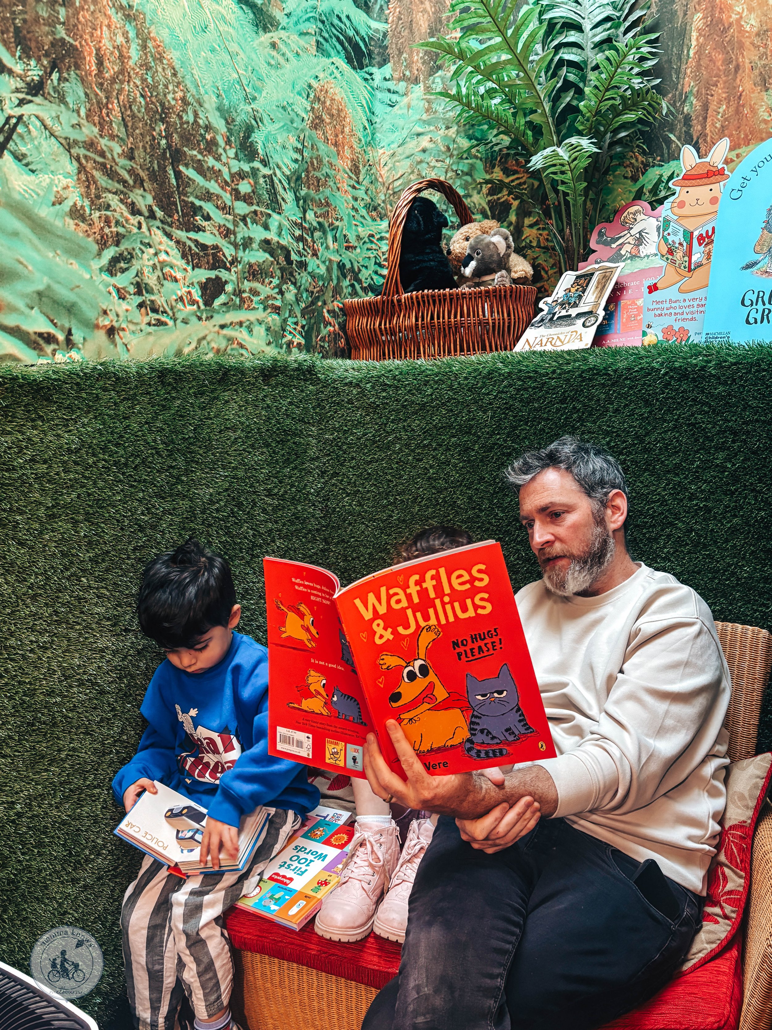 Mamma Knows East - The Leaf Bookshop, Ashburton
