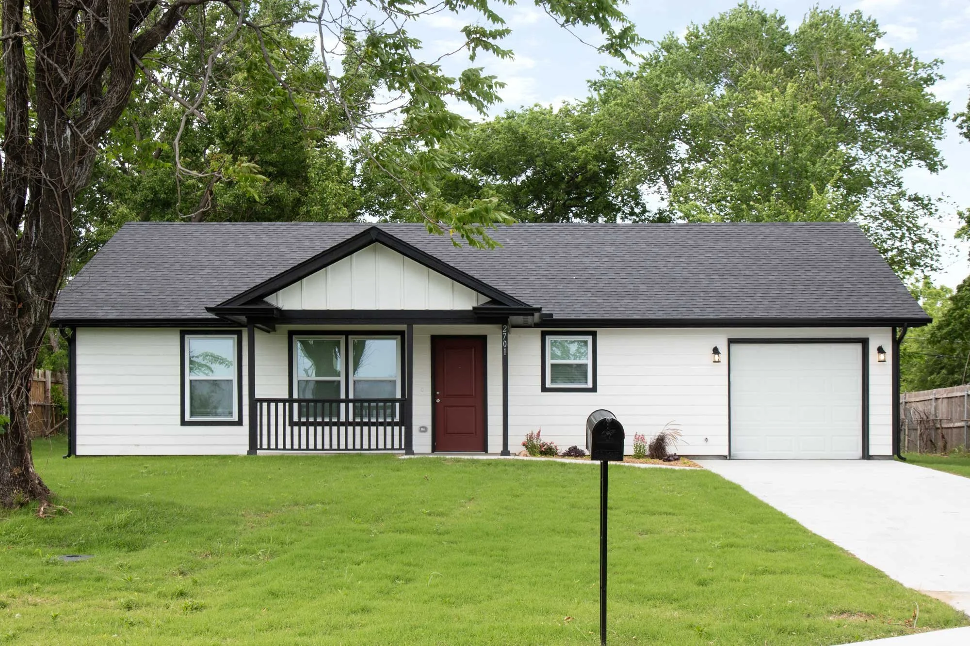 3 Bedroom, 2 Bathroom, 1-Car Garage, 
1,532 sq ft — 

Home Style: The Elyse