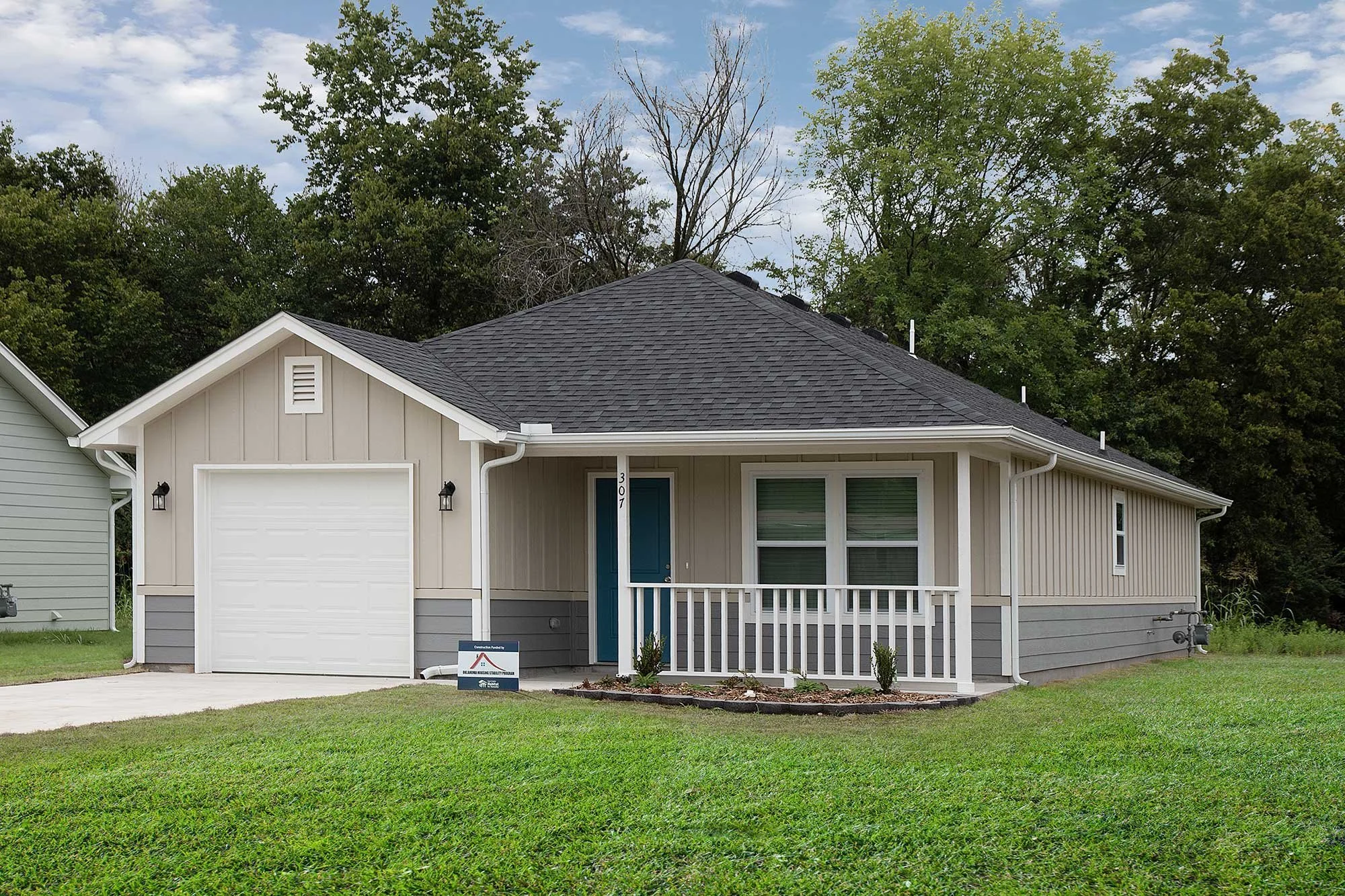 3 Bedroom, 2 Bathroom, 1-Car Garage, 
1,575 sq ft

Home Style: The Columbia