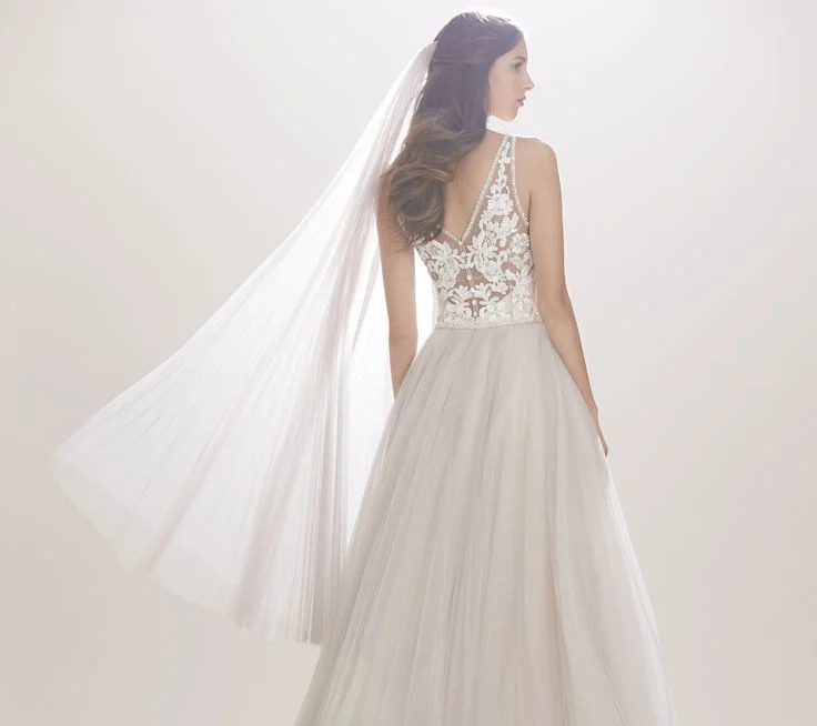 Carolina Herrera "Mercedes"