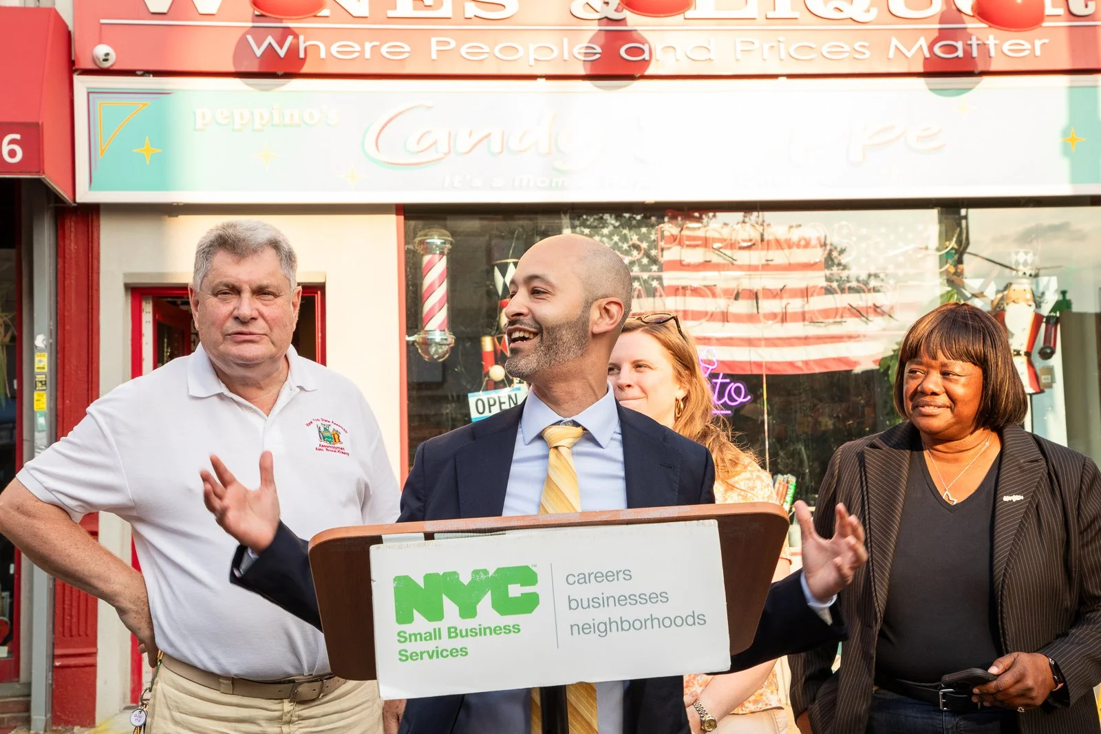 260814_bayridge-thompson-04.jpg