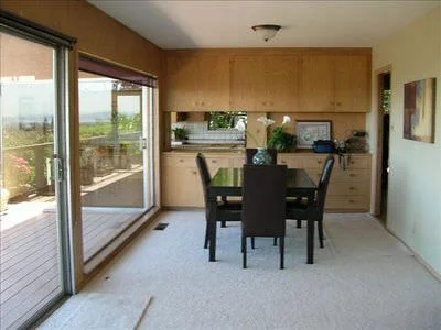 Dining_Area.jpg