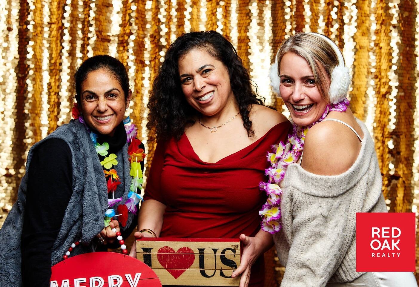 Made a quick @redoakrealty holiday party appearance &hearts;️🎄