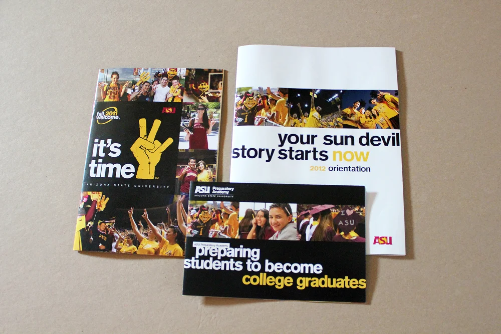 brochures.jpg