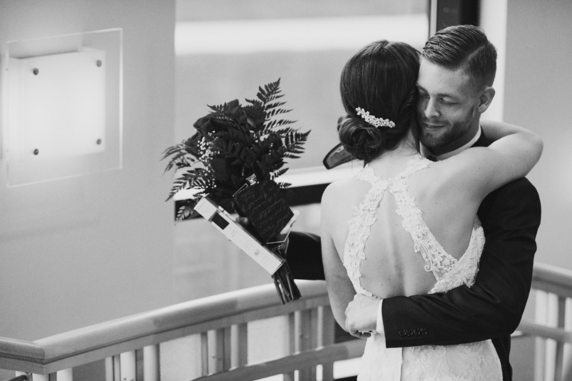 Aaron and Kasey Des Moines Wedding