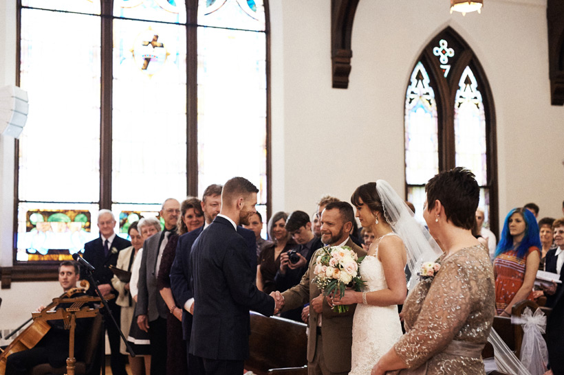 Aaron and Kasey Des Moines Wedding