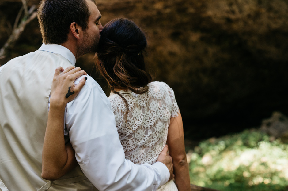 Ashley and Chad Maquoketa Iowa Wedding