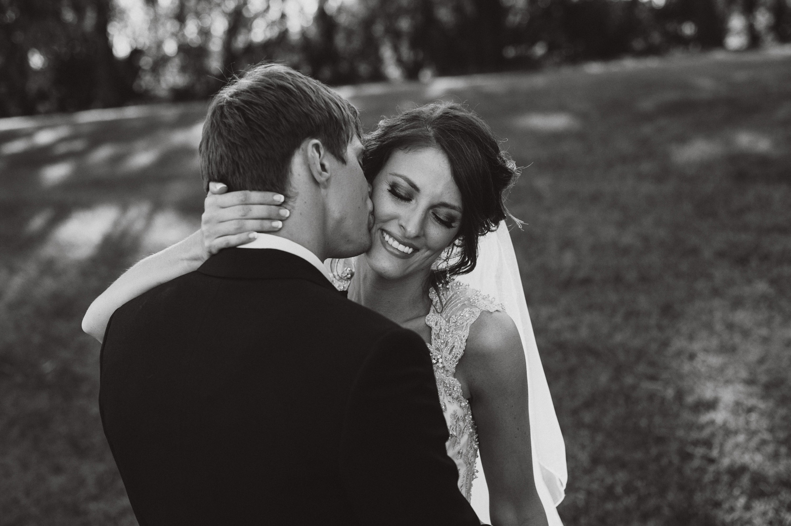 Blake and Justin's Emmetsburg Iowa Wedding at Shores at Five Island | Iowa Wedding Photographer Brian Davis