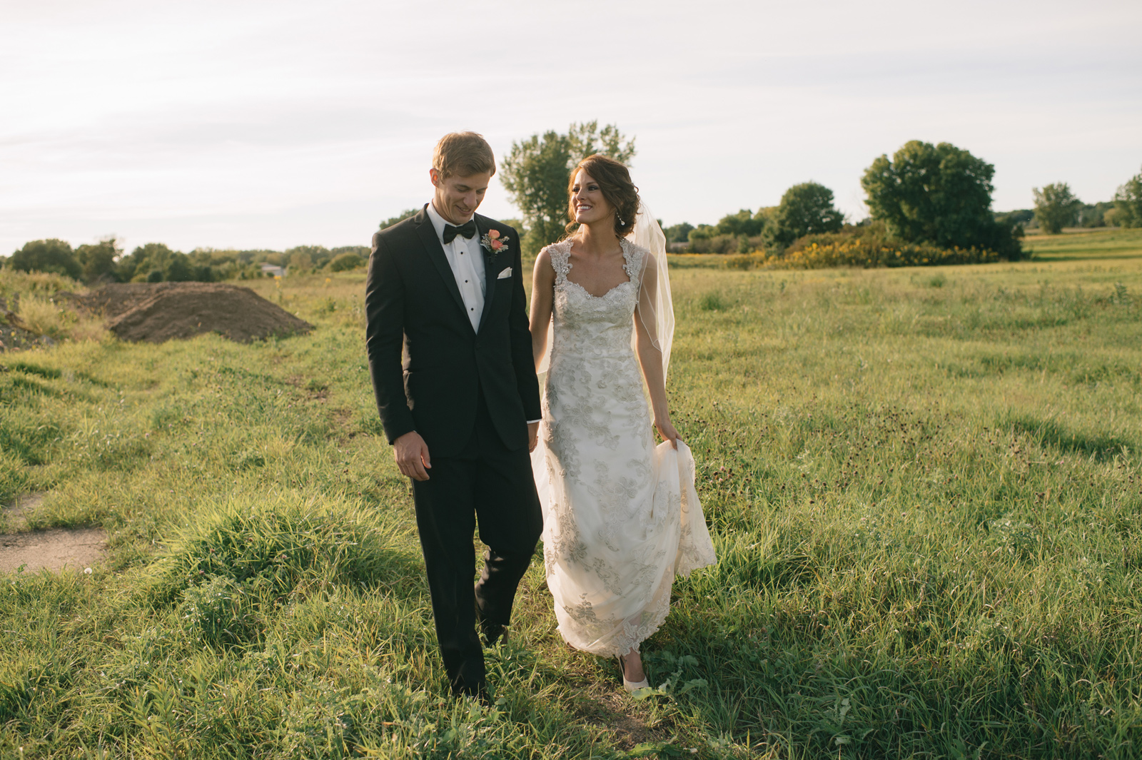 Blake and Justin's Emmetsburg Iowa Wedding at Shores at Five Island | Iowa Wedding Photographer Brian Davis
