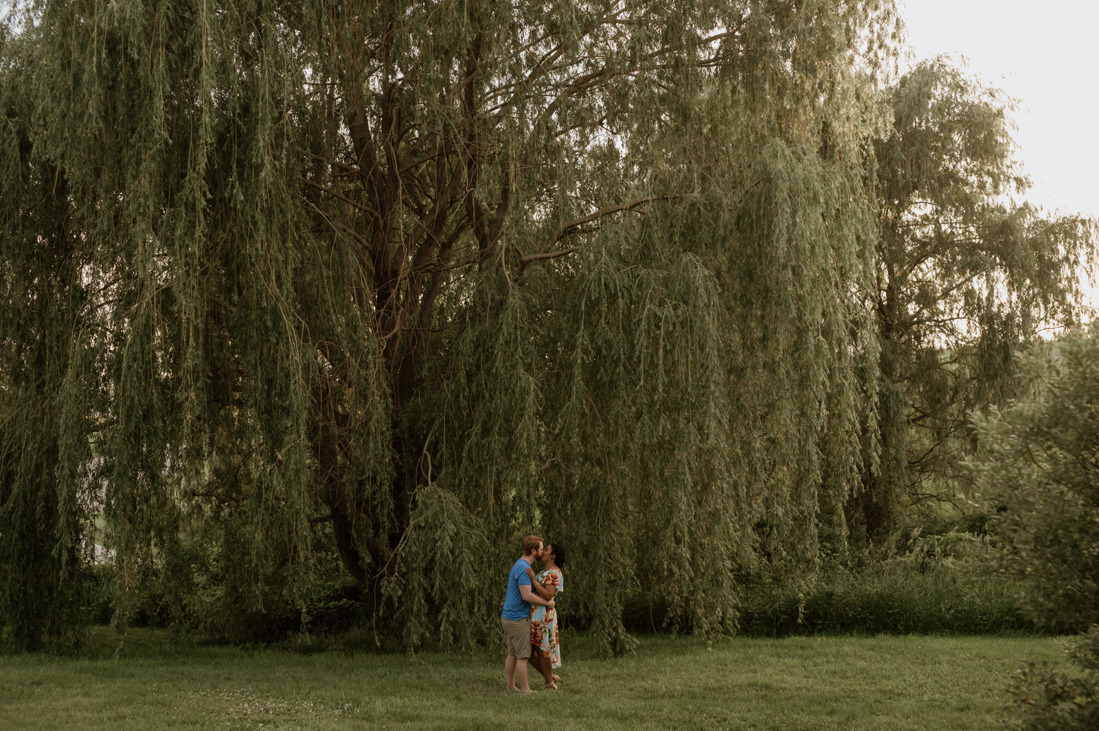 Ashleigh and Eric's West Des Moines Engagement Session | Des Moi
