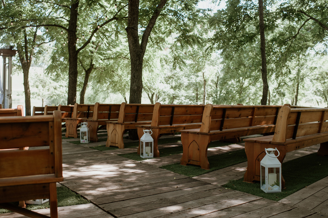Alex and Jill's Barnes Place Wedding | Des Moines Wedding Photog