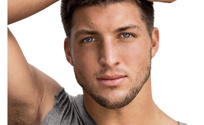 Y'all, it was so hard finding a picture that made me go, "Oh, okay, I can see why he used to be my beard."